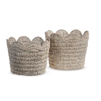 Whitewash scalloped basket, Large